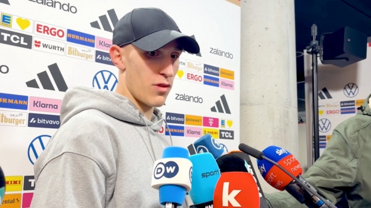 施洛特贝克：我和多特并未接近续约，凯尔离开后我需要和新总监谈